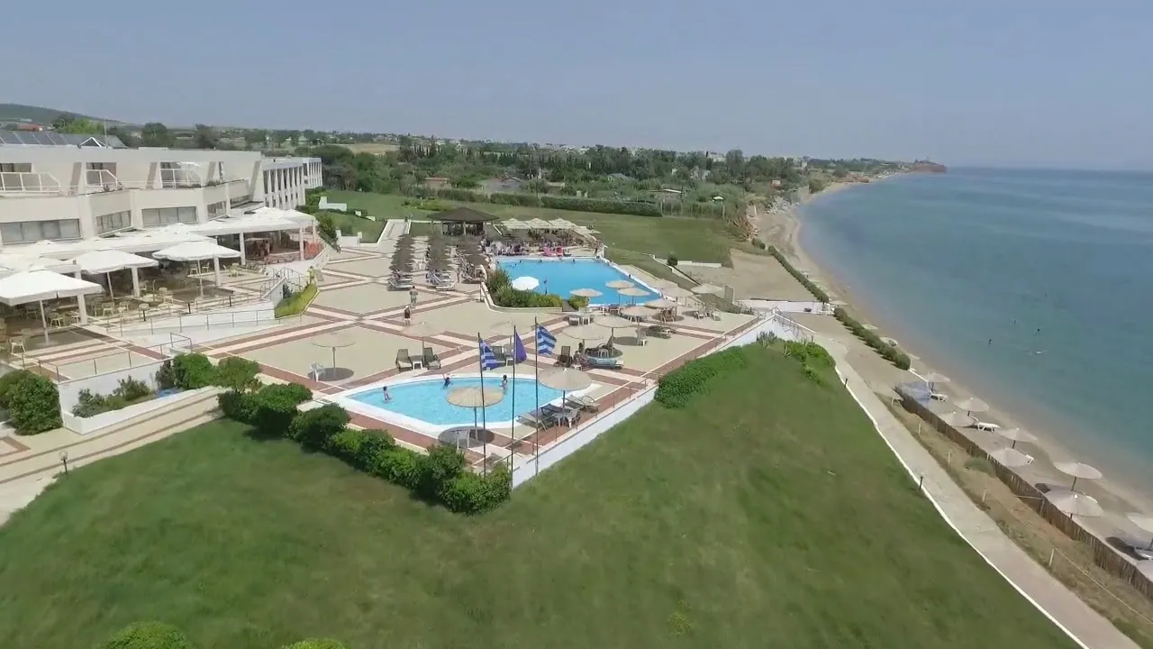 Ramada Plaza Thraki Hotel